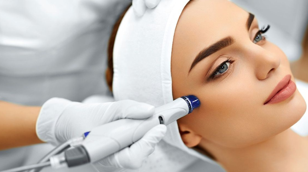 Hydrafacial for Acne-Prone Skin: How It Helps